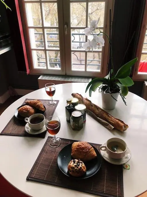 One In Montmartre *