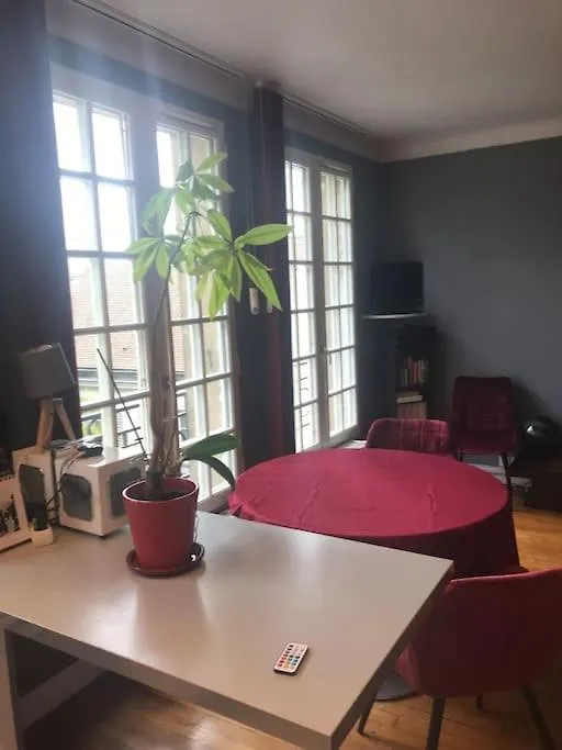 Apartment One In Montmartre